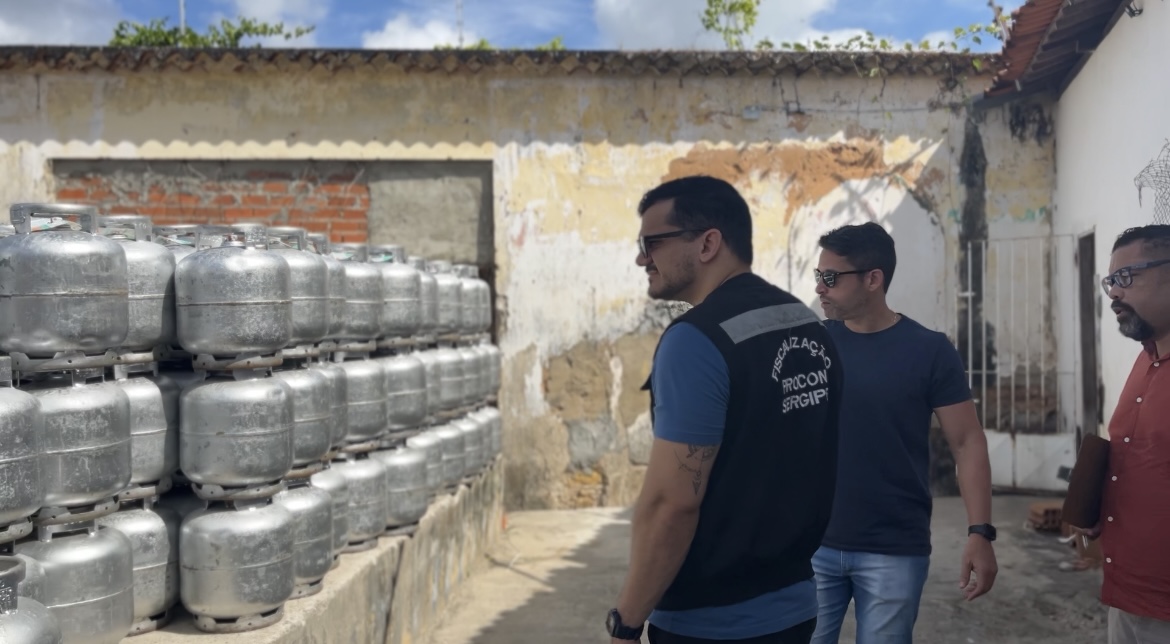 Ação conjunta fiscaliza revendedoras de gás de cozinha em Maruim e Santo Amaro das Brotas